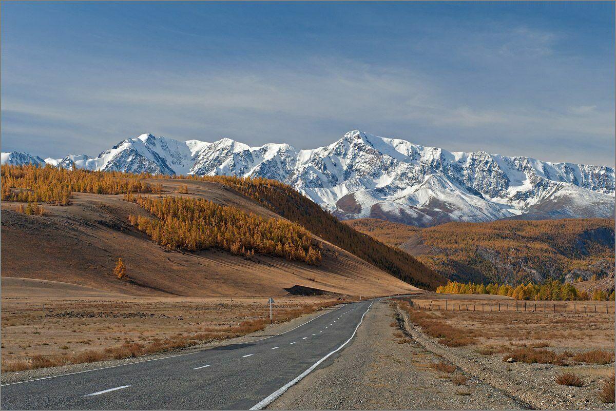 Moscow & Altai – Chuisky Tract, Teletskoye Lake & Nomadic Glamping