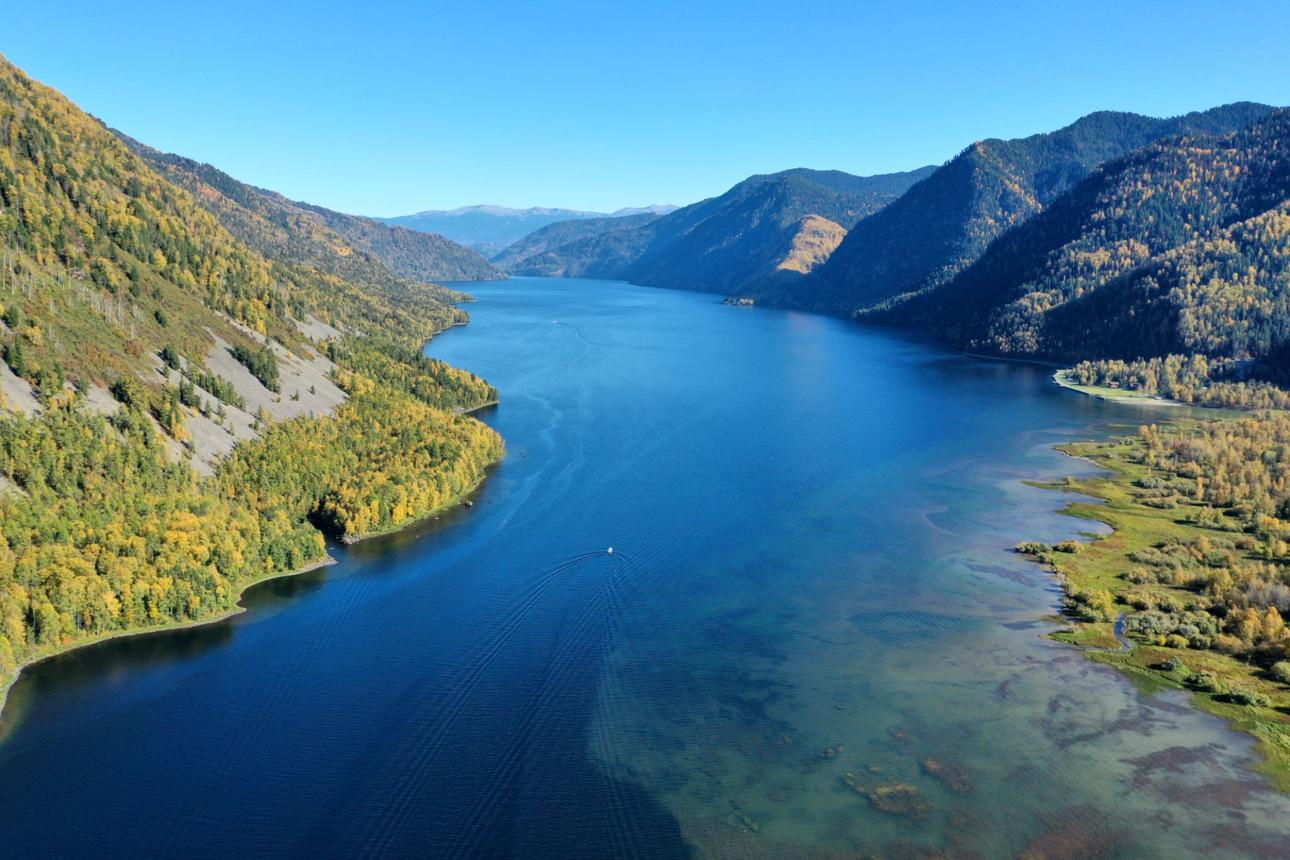 Moscow & Altai – Chuisky Tract, Teletskoye Lake & Nomadic Glamping